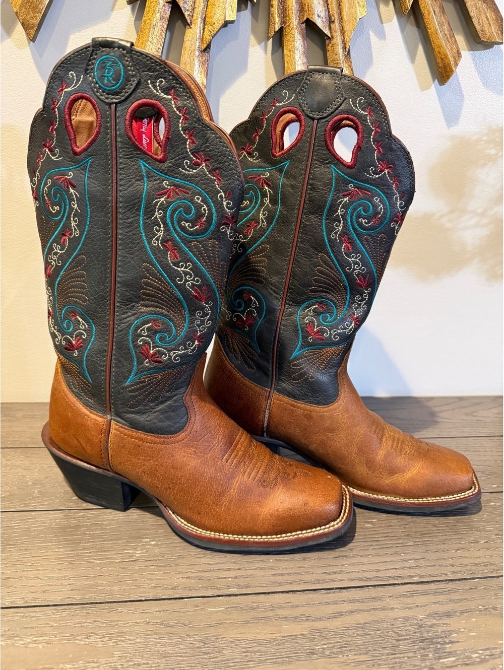 Tony Lama Women’s Western Cowboy Boots Size 8.5